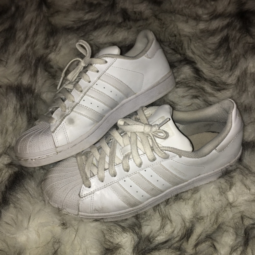 White Adidas Superstars